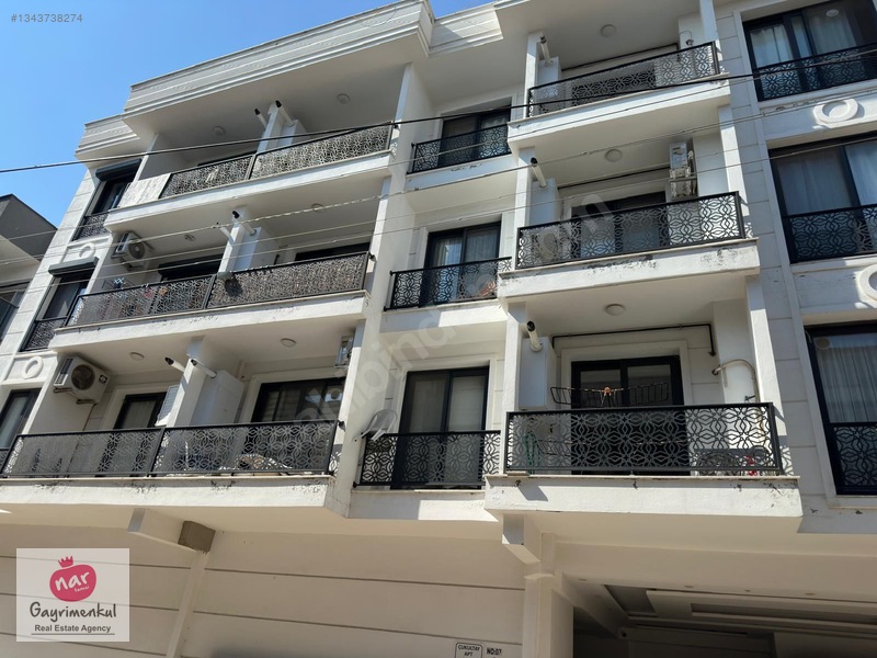 Full Eşyalı Balkonlu Geniş 1+1 Daire — fotoğraf 17