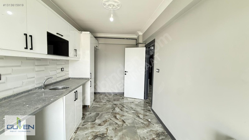 Güven'den Çerkezköyde Duraklara Ve Okula Yakın Kiralık 2+1 — fotoğraf 6