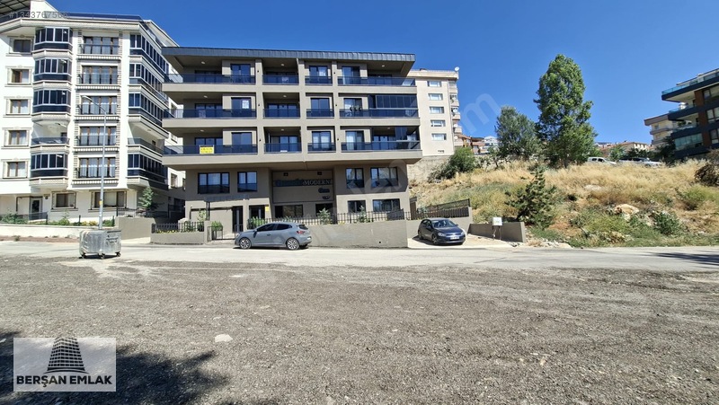 Mürsel Uluçda 1+1 Sıfır Çift Asansörlü Ortakatta Boş Daire