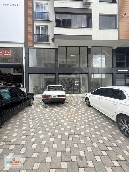 Üngüt Cadde Kenarı Satılık İşyeri