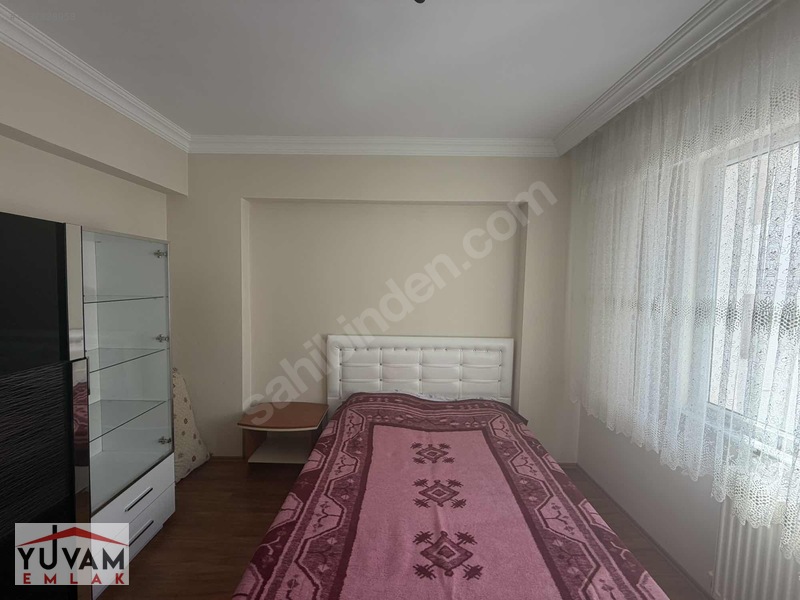 Merkezi Konumda Kiracılı Eşy Satılık 2+1||yuvam Emlak|| — fotoğraf 10