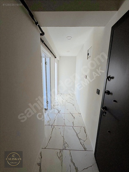 Çalışkan Emlak'tan Otogar'da Lüks Satılık 1+1 — fotoğraf 12