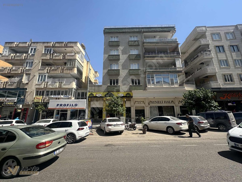 Asvip Emlak'tan Emniyet Caddesü Üzeri 3 Katlı Dükkan — fotoğraf 2