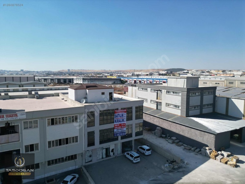 Küsget'te Satılık 4 Kat&1500m2 Kapalı Alan-ticari İş Yeri — fotoğraf 2