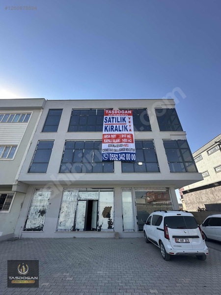 Küsget'te Satılık 4 Kat&1500m2 Kapalı Alan-ticari İş Yeri — fotoğraf 3