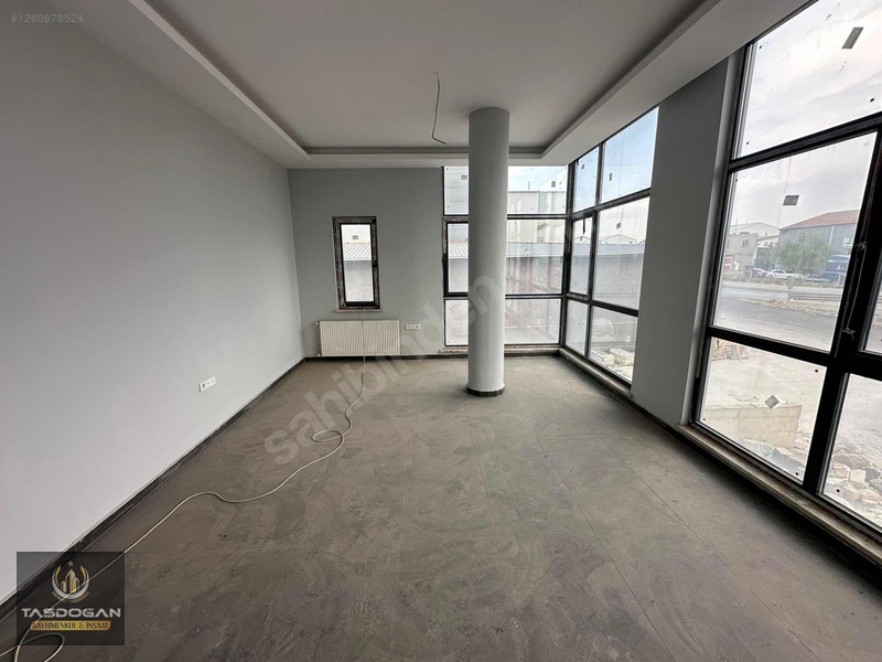 Küsget'te Satılık 4 Kat&1500m2 Kapalı Alan-ticari İş Yeri — fotoğraf 13