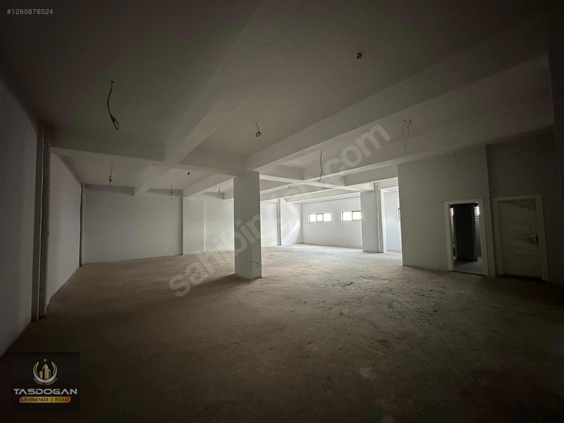 Küsget'te Satılık 4 Kat&1500m2 Kapalı Alan-ticari İş Yeri — fotoğraf 16
