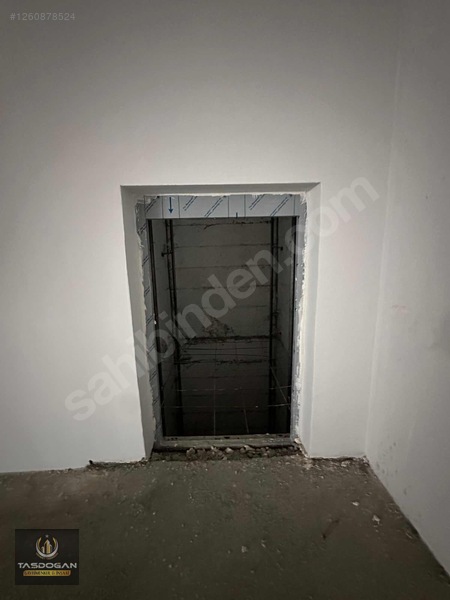 Küsget'te Satılık 4 Kat&1500m2 Kapalı Alan-ticari İş Yeri — fotoğraf 20
