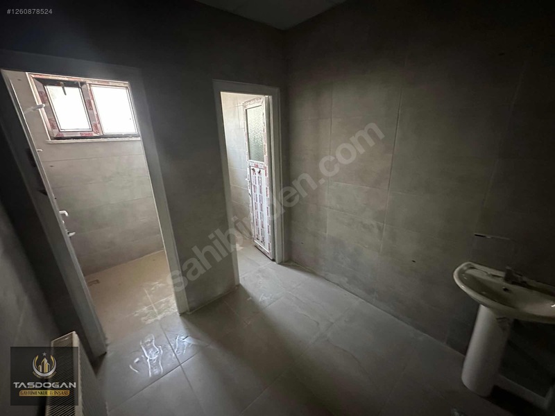 Küsget'te Satılık 4 Kat&1500m2 Kapalı Alan-ticari İş Yeri — fotoğraf 33