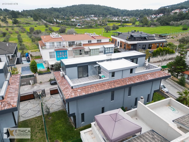 Sağlam Yapı! Deniz Ve Orman Manzaralı Kiralık Villa Urla — fotoğraf 14