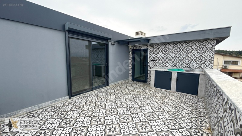 Sağlam Yapı! Deniz Ve Orman Manzaralı Kiralık Villa Urla — fotoğraf 32