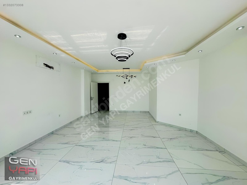 Gen'den Mezitli Viranşehir'de Denize Sıfır 4+1 Daire — fotoğraf 3