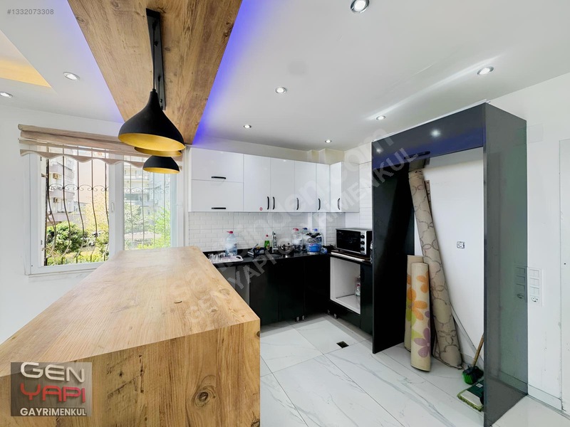 Gen'den Mezitli Viranşehir'de Denize Sıfır 4+1 Daire — fotoğraf 7