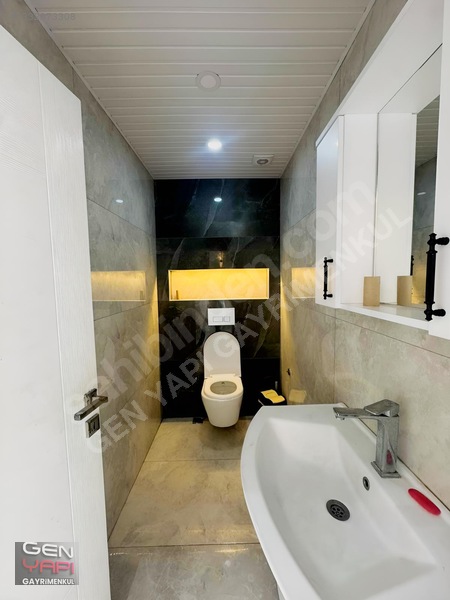 Gen'den Mezitli Viranşehir'de Denize Sıfır 4+1 Daire — fotoğraf 13