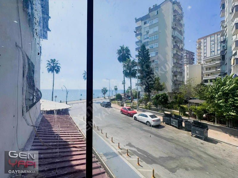 Gen'den Mezitli Viranşehir'de Denize Sıfır 4+1 Daire — fotoğraf 18