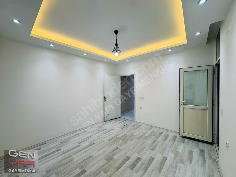 Gen'den Mezitli Viranşehir'de Denize Sıfır 4+1 Daire — fotoğraf 24