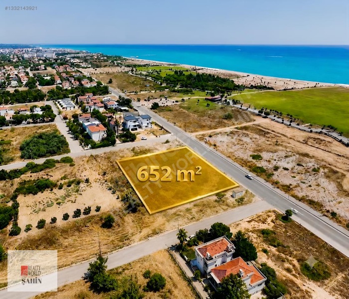 Boğazkent'Te Denize Sıfır 652 M2 Villa Arsası