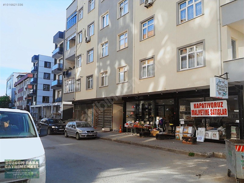 Düzgün Babadan Kaynarca Merkezde 600 M2 Birçok İşe Uygun Dükkan — fotoğraf 3