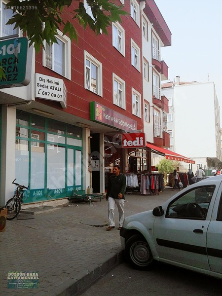 Düzgün Babadan Kaynarca Merkezde 600 M2 Birçok İşe Uygun Dükkan — fotoğraf 5