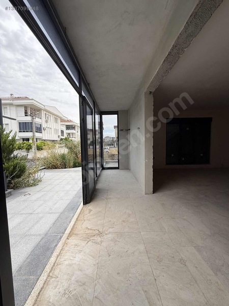 Pancarlı Sanko Koleji Karşısında 330 M2 3 Katlı Kiralık — fotoğraf 19