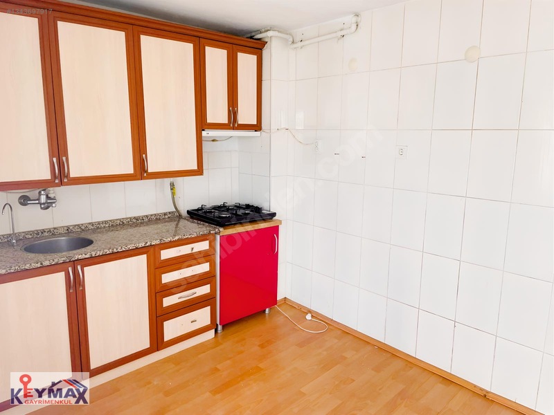 Yeşilyurt Vatan Mah'de Kilerli Çift Wcli Geniş Kiralık 3+1 Daire — fotoğraf 5