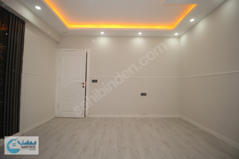 İçi Full Yapılı Kör Odasız Müstakil Bahçeli 2+1 Satılık Daire — fotoğraf 3