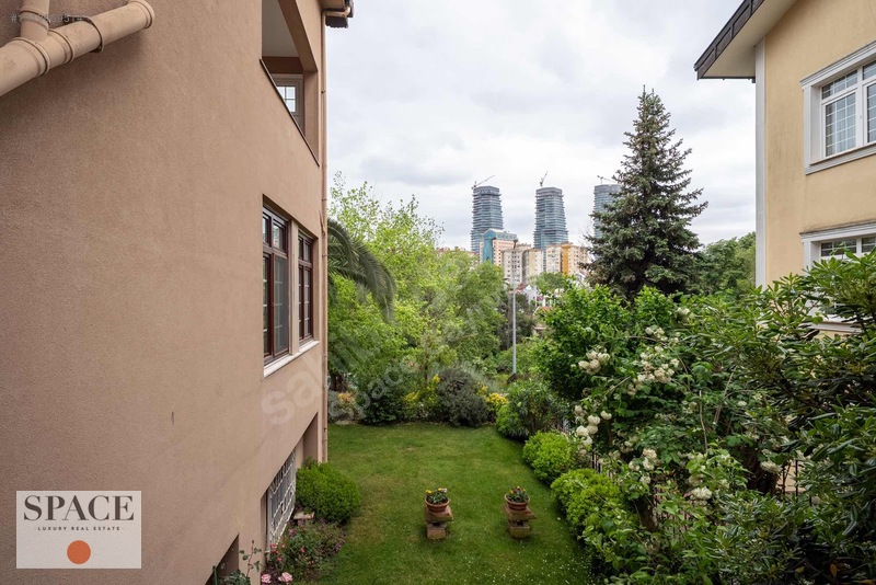 Levent'te Bahçe İçinde Satılık Müstakil Ev — fotoğraf 6