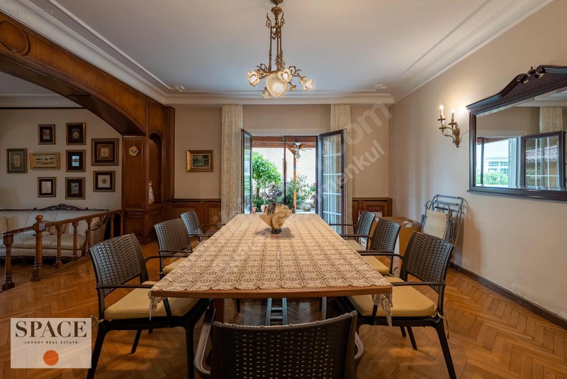 Levent'te Bahçe İçinde Satılık Müstakil Ev — fotoğraf 13