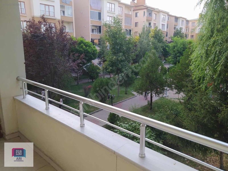 Dialog Arı Gayrimenkul'den Binlife Sitesinde Kiralık Daire