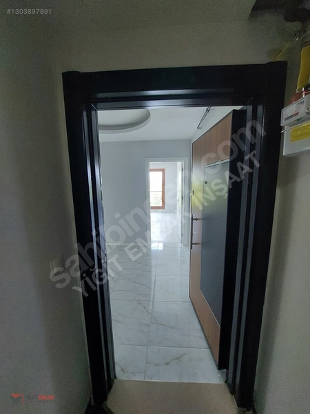 Yiğit Emlaktan Yatırıma Uygun Geniş 3+1 Satılık Daire — fotoğraf 5