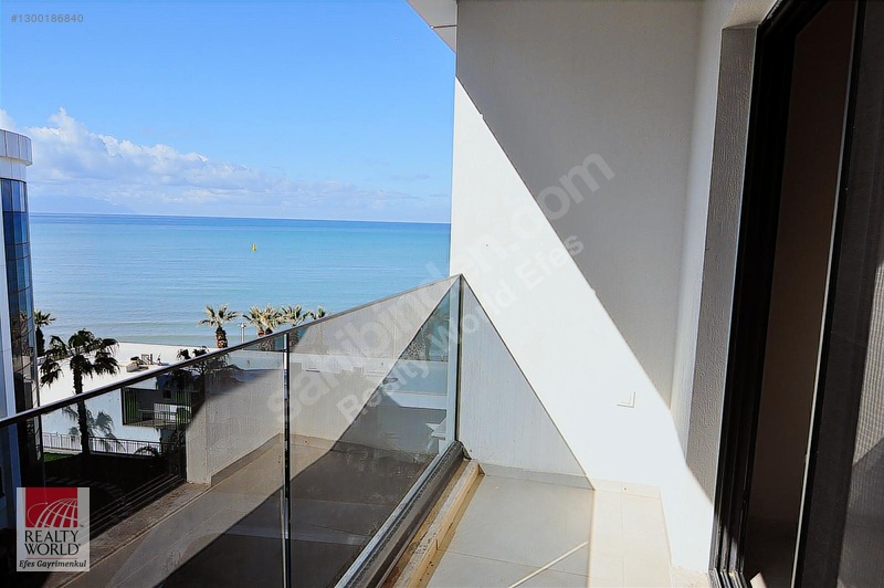 Realty World Efes Gayrimenkul'den Kuşadasında Satılık 1+1 Daire — fotoğraf 16