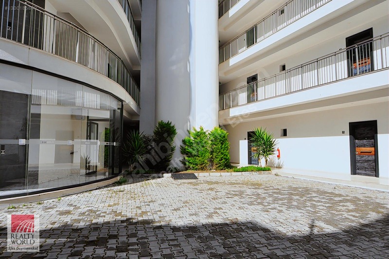 Realty World Efes Gayrimenkul'den Kuşadasında Satılık 1+1 Daire — fotoğraf 21