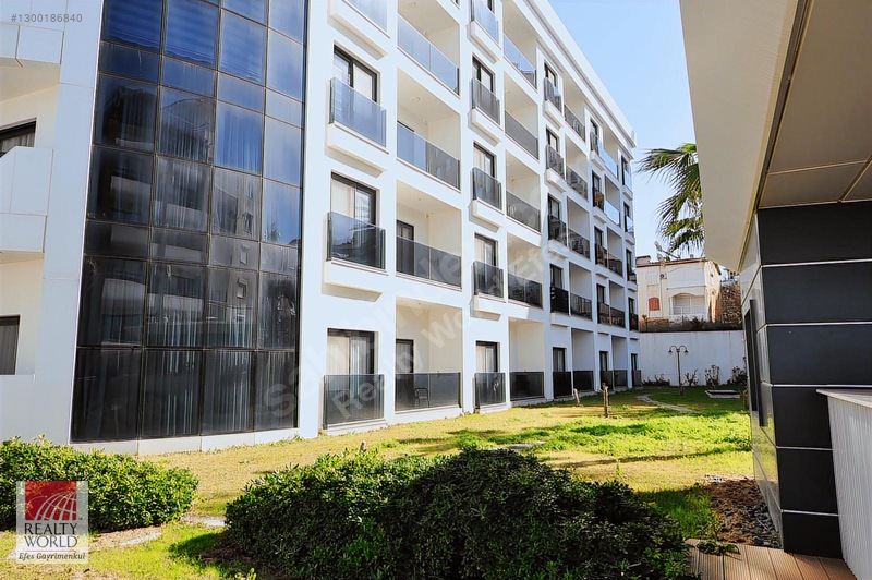 Realty World Efes Gayrimenkul'den Kuşadasında Satılık 1+1 Daire — fotoğraf 24