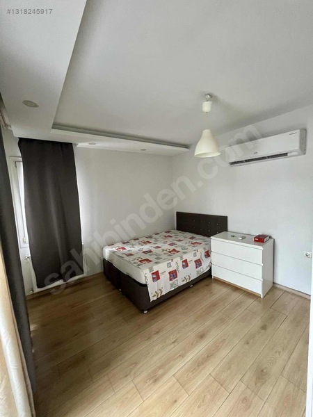 Beyazevler D/gazlı Balkonlu Az Katlı Yeni Bina 1+1 Kiralık — fotoğraf 3