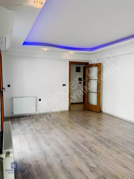 Karşıyaka Yalı Mahallesi 3+1 Kiralık Daire — fotoğraf 3