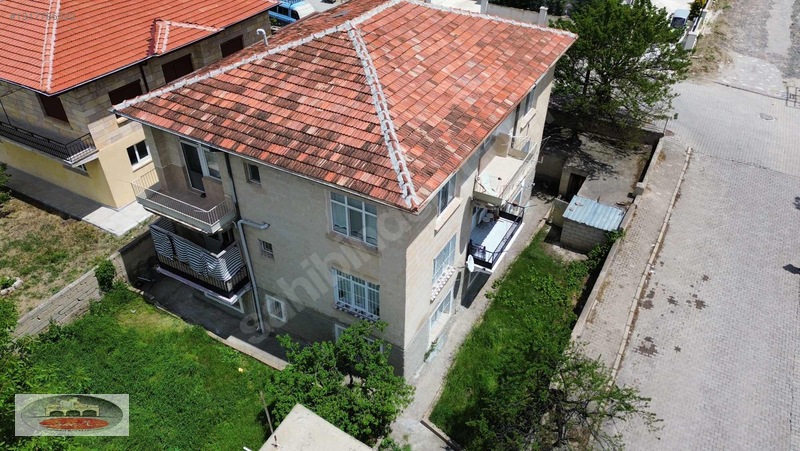 Fatih Mahallesinde Köşe Başı Bahçe Katı Satılık Daire — fotoğraf 3