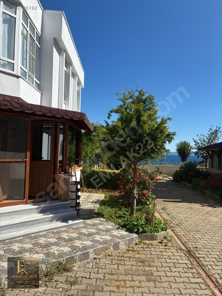 Edirneemlak22 Gökçetepe Saroz Da Sahile Yakın 4+1 Satılık Villa — fotoğraf 12