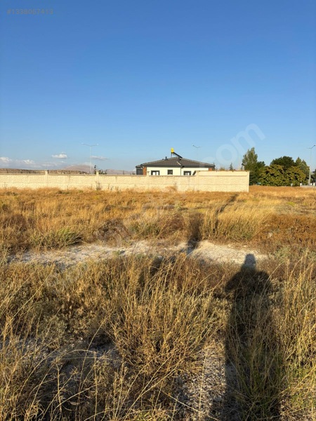 Niğde Bor Kemerhisar Cumhuriyet Mahallesi Acil Satılık Arsa — fotoğraf 2