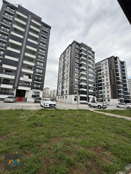 Avcil Gayrimenkul'den " Kent Meydanı Parkı Yanı Satılık 2+1 " — fotoğraf 28