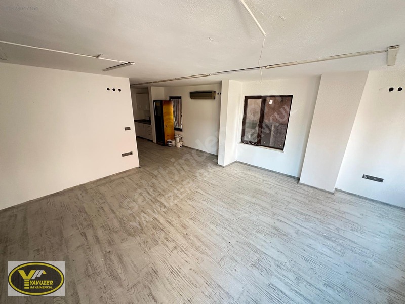 Yavuzer Gayrimenkulden Çarşı Merkezde Kiralık Ofis — fotoğraf 4
