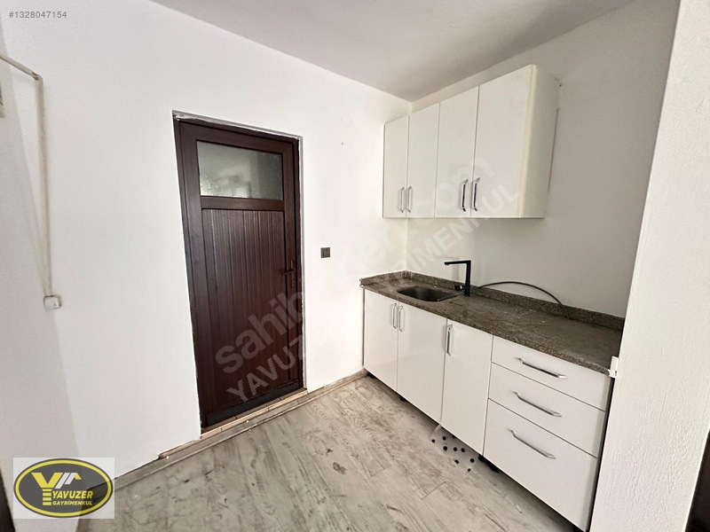 Yavuzer Gayrimenkulden Çarşı Merkezde Kiralık Ofis — fotoğraf 5