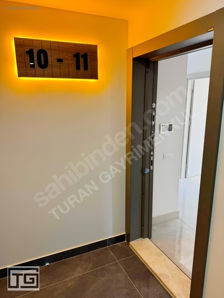 Fevzi Çakmak'da Havuzlu Katta Cadde Üzeri Lüx 2+1 — fotoğraf 22
