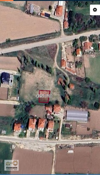 Özdemir'Den Fevziçakmak Mahallesinde Satılık 334 M² İmarlı Arsa