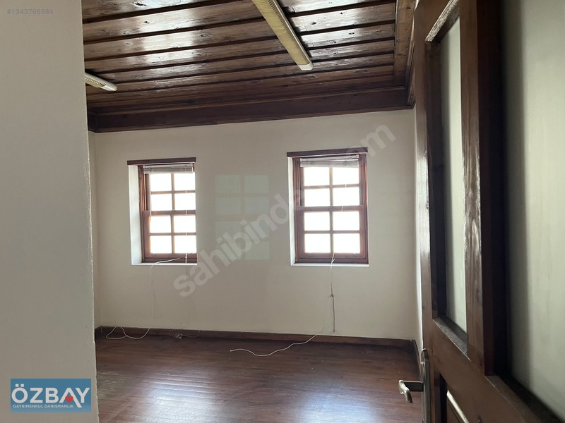 Özbay'dan Eski Adliye Karşısı 45 M2 Kiralık İşyeri — fotoğraf 7