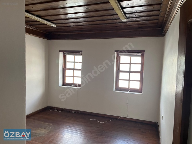 Özbay'dan Eski Adliye Karşısı 45 M2 Kiralık İşyeri — fotoğraf 10