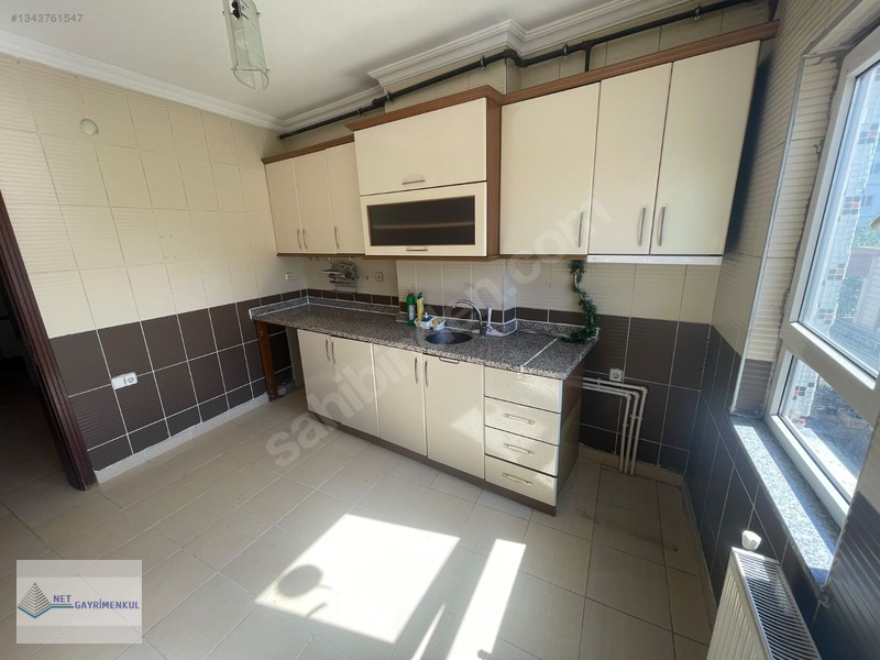 Net Emlak'tan Bahçelievler'de 3+1 Satılık Daire — fotoğraf 2