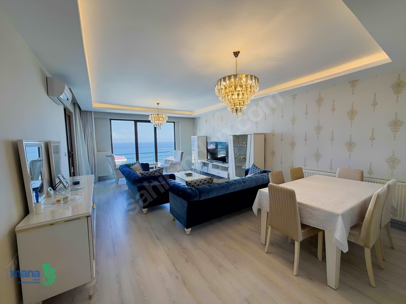 Mana Gayrimenkulden Referans Trabzon'da Kiralık Eşyalı 4+1 Daire — fotoğraf 3