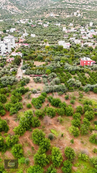 Kozan Divan Emlak'tan Aslanpaşa'da 4 Kata İmarlı Geniş Arsa — fotoğraf 25