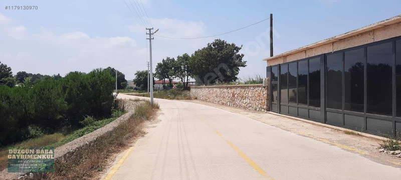 Düzgün Babadan Ana Asfalt Cepheli, Yaşam Ve Ofise Uygun Mülk — fotoğraf 4