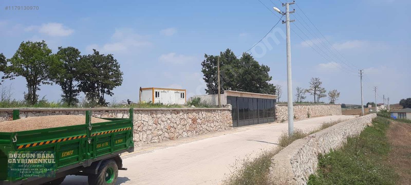 Düzgün Babadan Ana Asfalt Cepheli, Yaşam Ve Ofise Uygun Mülk — fotoğraf 5
